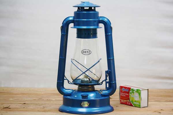 Dietz Blizzard Lantern