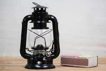 Classic Kerosene Lamps Vintage Oil Lamp Portable Outdoor Camping