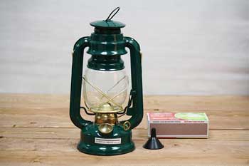 4 X Paraffin Hurricane Storm Lantern Light Lamp Oil Parafin Camping New 