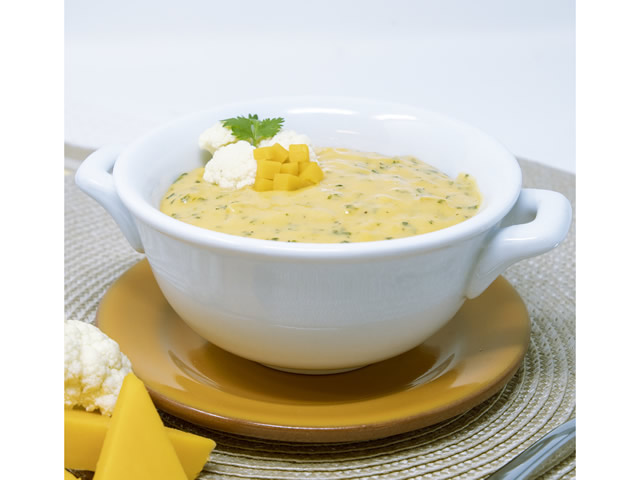 Cheesy Cauliflower Soup Starter