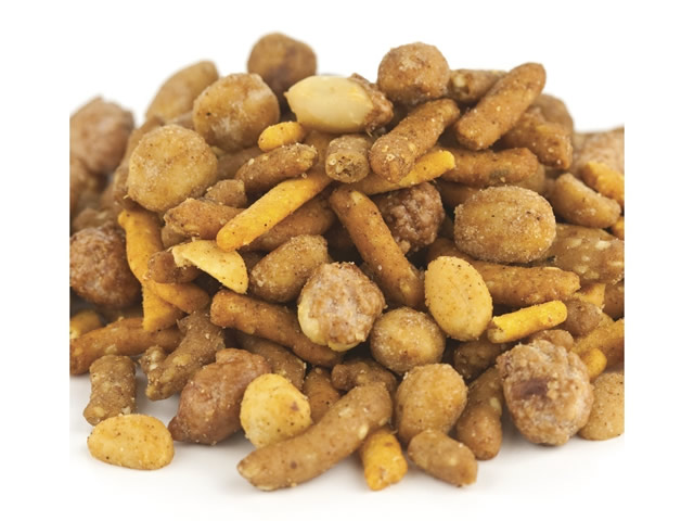 Sweet Cajun Snack Mix