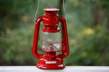 Medium Red Oil Lantern