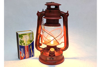 Electric Lantern Table Lamp