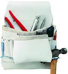 Custom LeatherCraft 178234 8 Pocket Carpenters Nail and Tool Bag