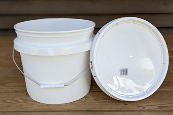 3.5 Gallon Food Storage Bucket with Tear Strip Lid
