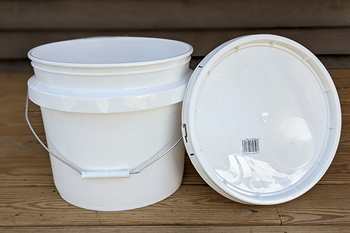 3.5 Gallon Food Grade Bucket - Food Storage Buckets