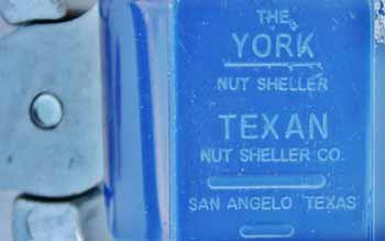 Texan Nut Sheller